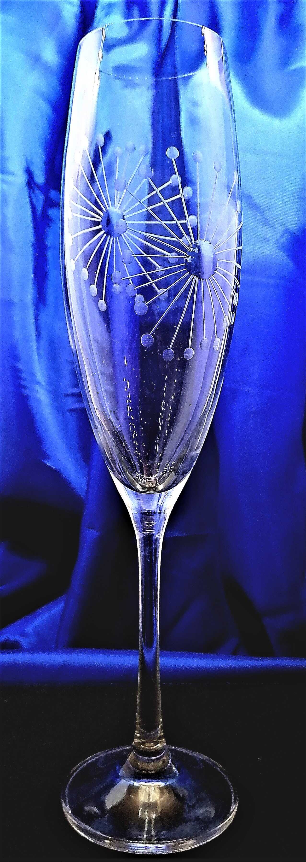 Sektkelch/ Champagnergläser Hand geschliffen Muster Lőwenzahn SK-037 230 ml 4 Stück.
