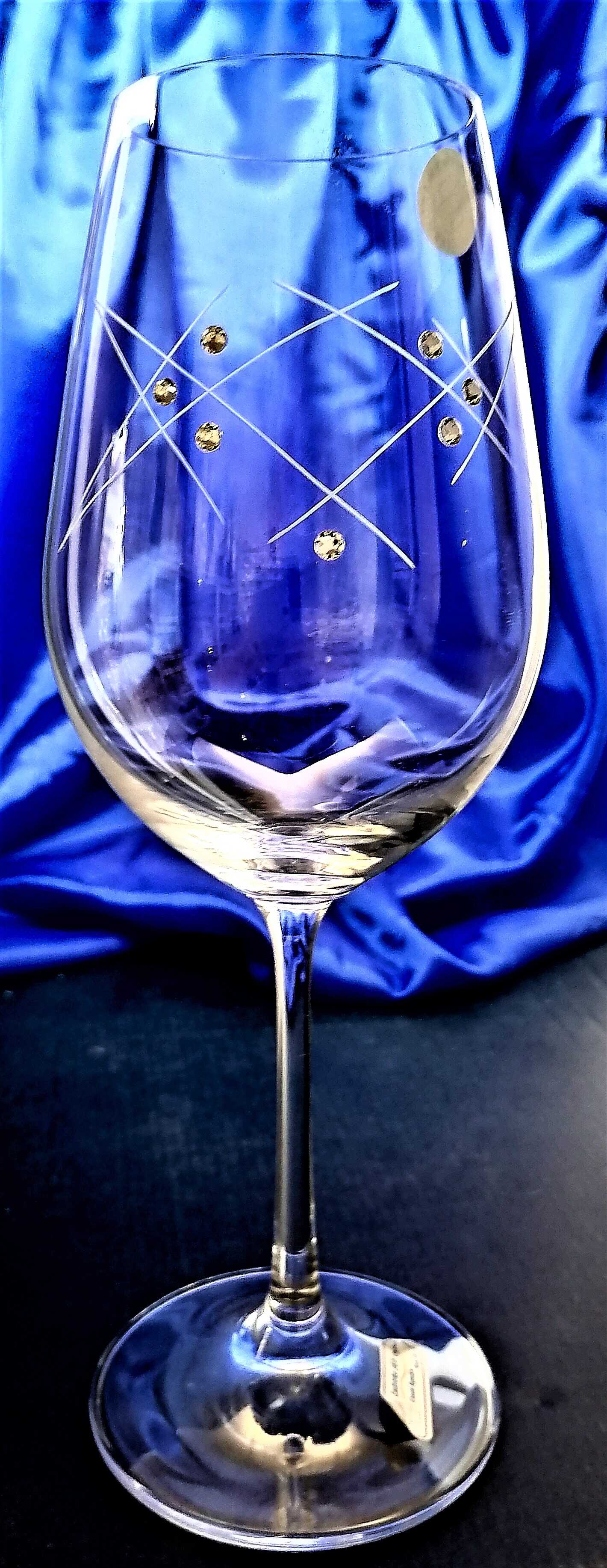 Weißwein Glas/ Rotweingläser 42 x Swarovski Stein Hand graviert Wappen Viola-7846 350 ml 6 Stück.