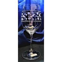 LsG-Crystal Sklenice skleničky na červené bíle víno ručně broušené ryté dekor Pointille dárkové balení satén Lara-314 350ml 6 Ks.