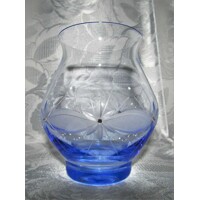 Blaue Vase Hand geschliffen Muster Kante mit SWAROVSKI Kristall Kristallen WA-S520 1 Stück.