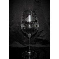 LsG Crystal Skleničky na bílé víno ručně broušené/ ryté dekor Ryba dárkové bal...