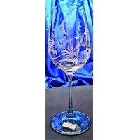 LsG-Crystal Jubilejní sklenice se jménem na víno modrá dárek pro muže ručně rytá broušená květina J-10917 350ml 1 Ks.